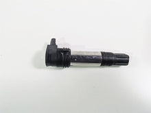 Load image into Gallery viewer, 2016 BMW R1200RT K52 Eldor Ignition Coil Stick Coil 12138526677
