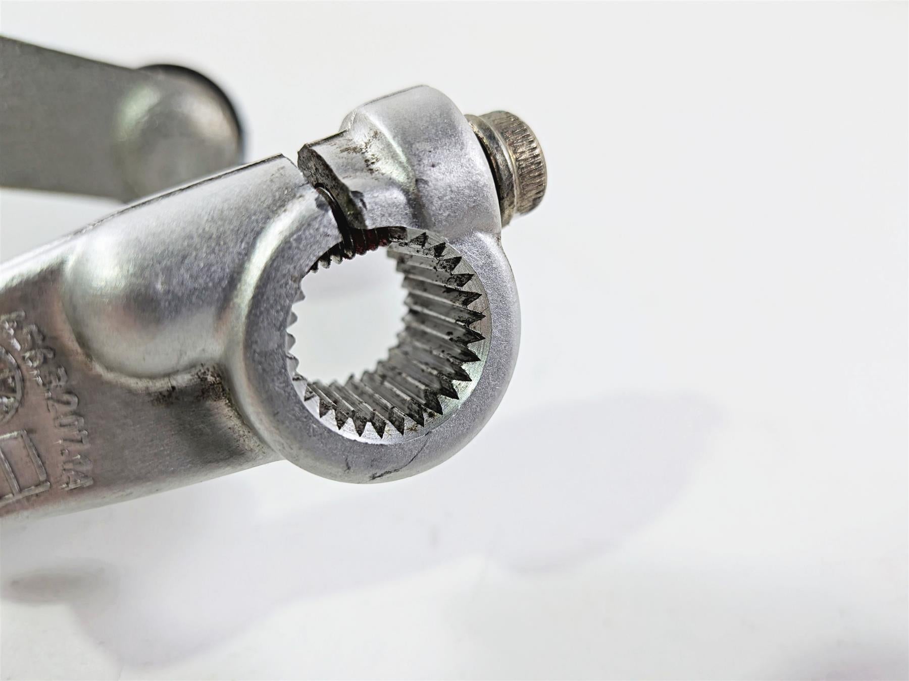 2015 Ducati Scrambler Urban Enduro Left Foot Peg + Mount & Shifter 45620781AA-Mototech271