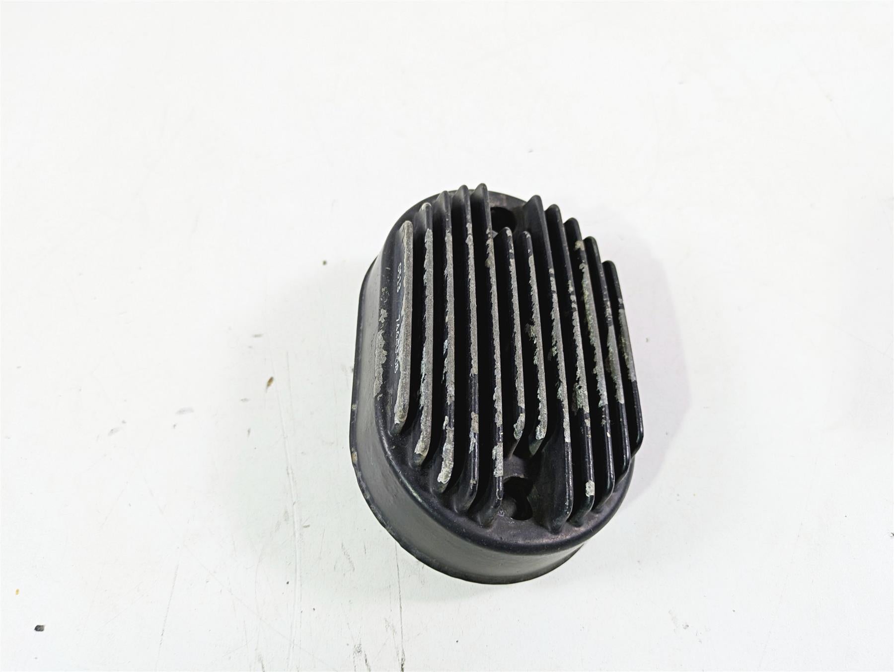 2013 Harley VRSCF Muscle Rod Rectifier Voltage Regulator 74440-08 {{ shop.shopifyCountryName }} - Mototech271
