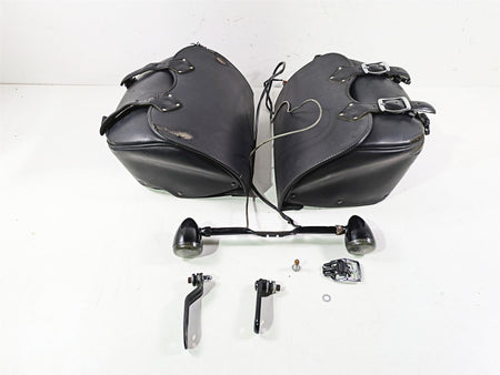 2014 Harley FLS Softail Slim Detachable Leather Saddlebag Set - Read 90200678 {{ shop.shopifyCountryName }} - Mototech271