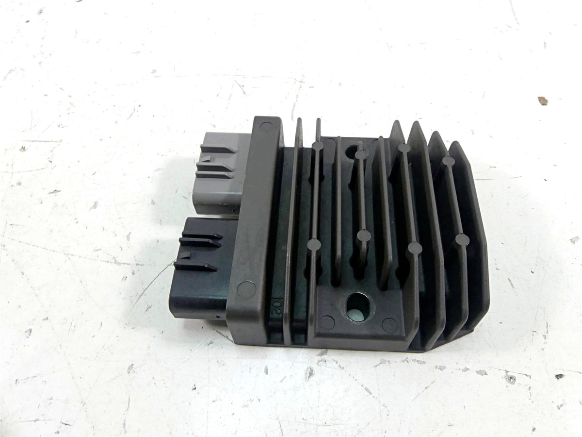 2018 BMW S1000RR K46 Rectifier Voltage Regulator FH020CA 12317718422 {{ shop.shopifyCountryName }} - Mototech271