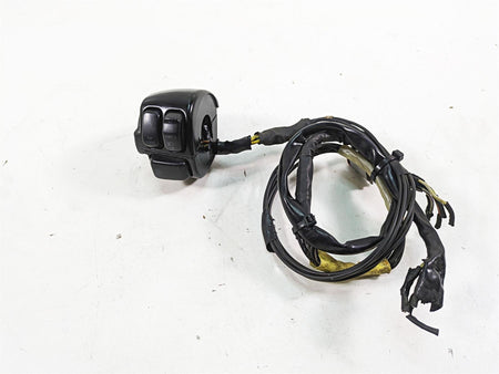 2005 Harley Dyna FXDL Low Rider Left Hand Control Switch - Read 71682-06A {{ shop.shopifyCountryName }} - Mototech271