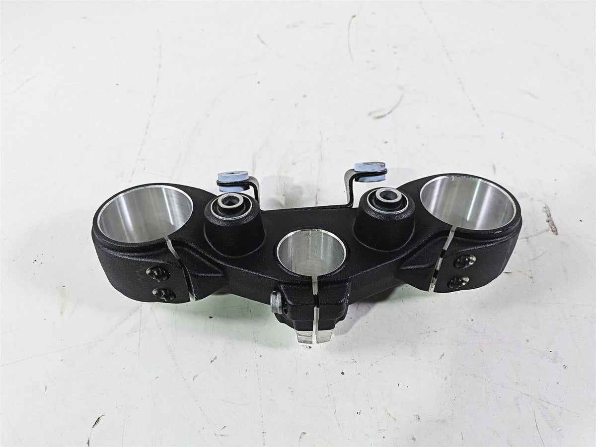 2018 Ducati Hypermotard 939 SP Upper Triple Tree Steering Clamp 34110972AA {{ shop.shopifyCountryName }} - Mototech271