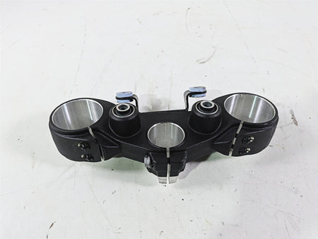 2018 Ducati Hypermotard 939 SP Upper Triple Tree Steering Clamp 34110972AA {{ shop.shopifyCountryName }} - Mototech271