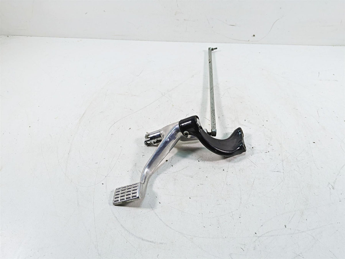 2007 Harley Sportster XL1200 C Front Right Footpeg Mount & Brake Pedal 42652-04 {{ shop.shopifyCountryName }} - Mototech271