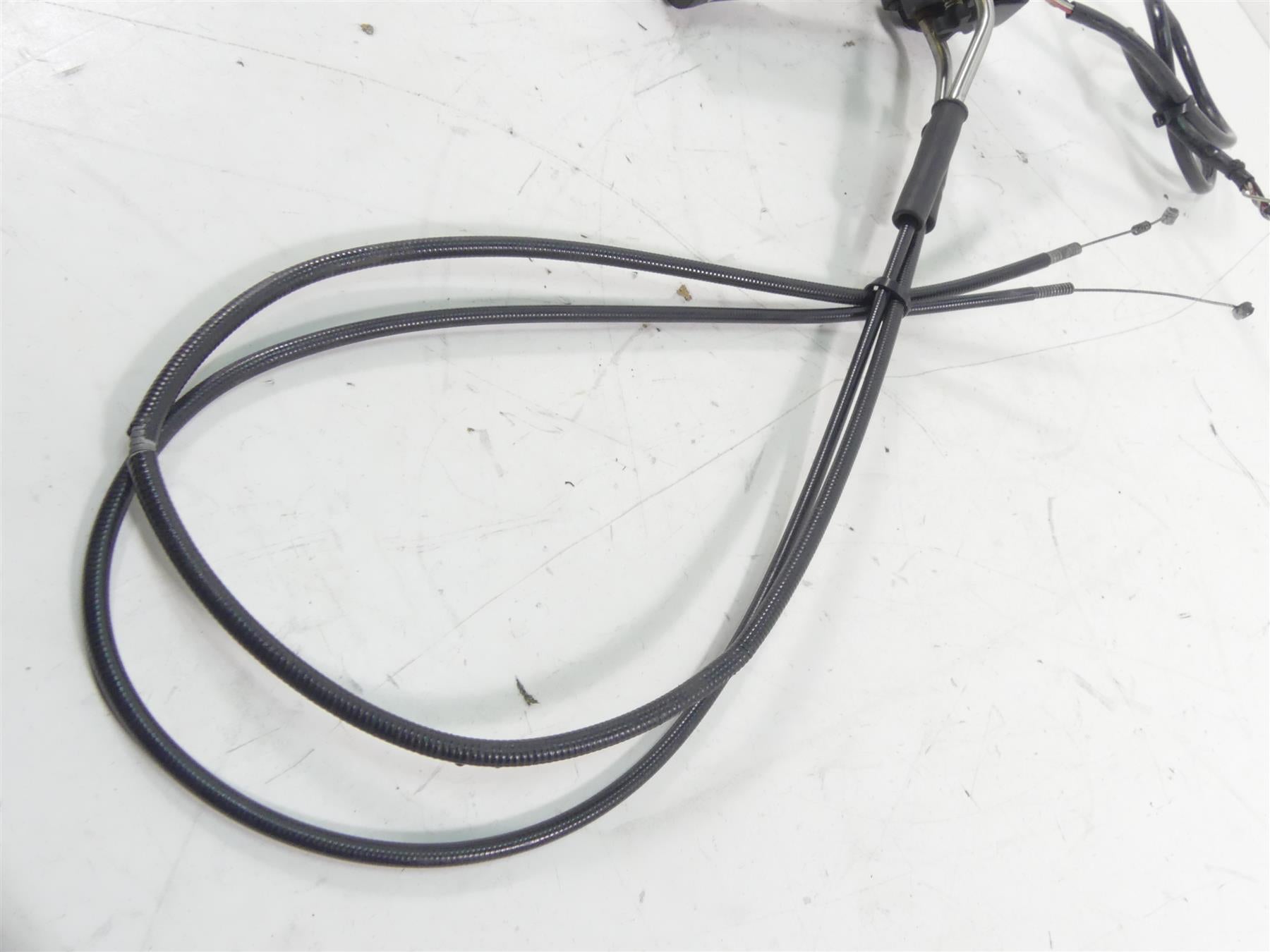 2014 Harley Sportster XL1200 C Right Hand Start Kill Control Switch 72948-12 {{ shop.shopifyCountryName }} - Mototech271