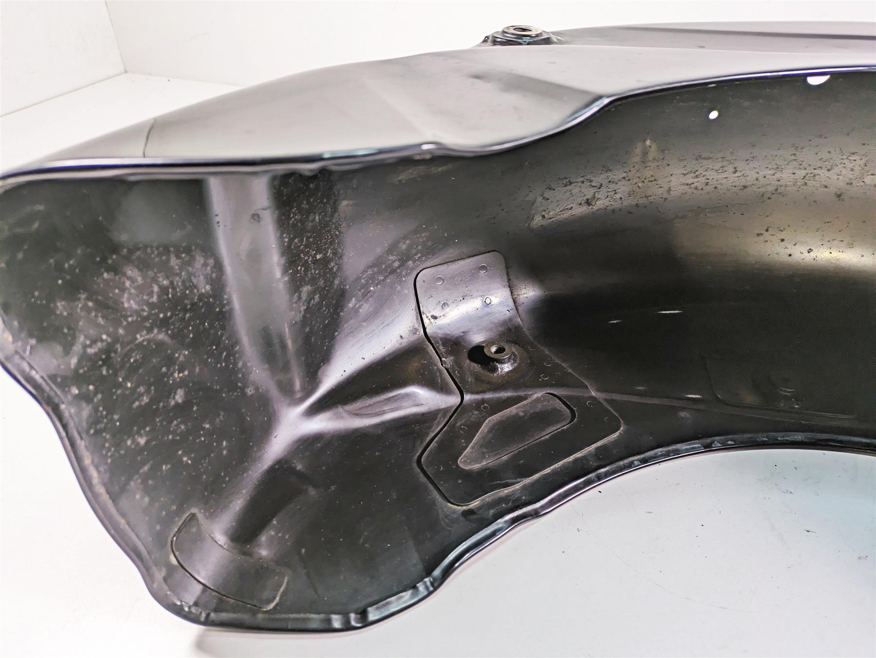 2006 Honda VT1100 C2 Shadow Rear Fender -Read 80110-MCK-A70Z {{ shop.shopifyCountryName }} - Mototech271