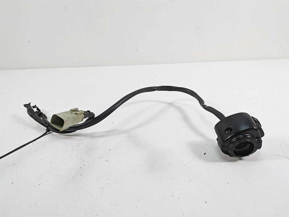 2009 Harley Softail FLSTSB Cross Bones Left Hand Light Control Switch 71682-06 {{ shop.shopifyCountryName }} - Mototech271