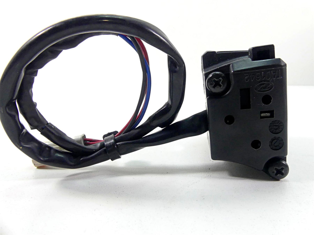 2012 Ducati Monster 1100 EVO Right Hand Kill Start Control Switch 65010071C {{ shop.shopifyCountryName }} - Mototech271
