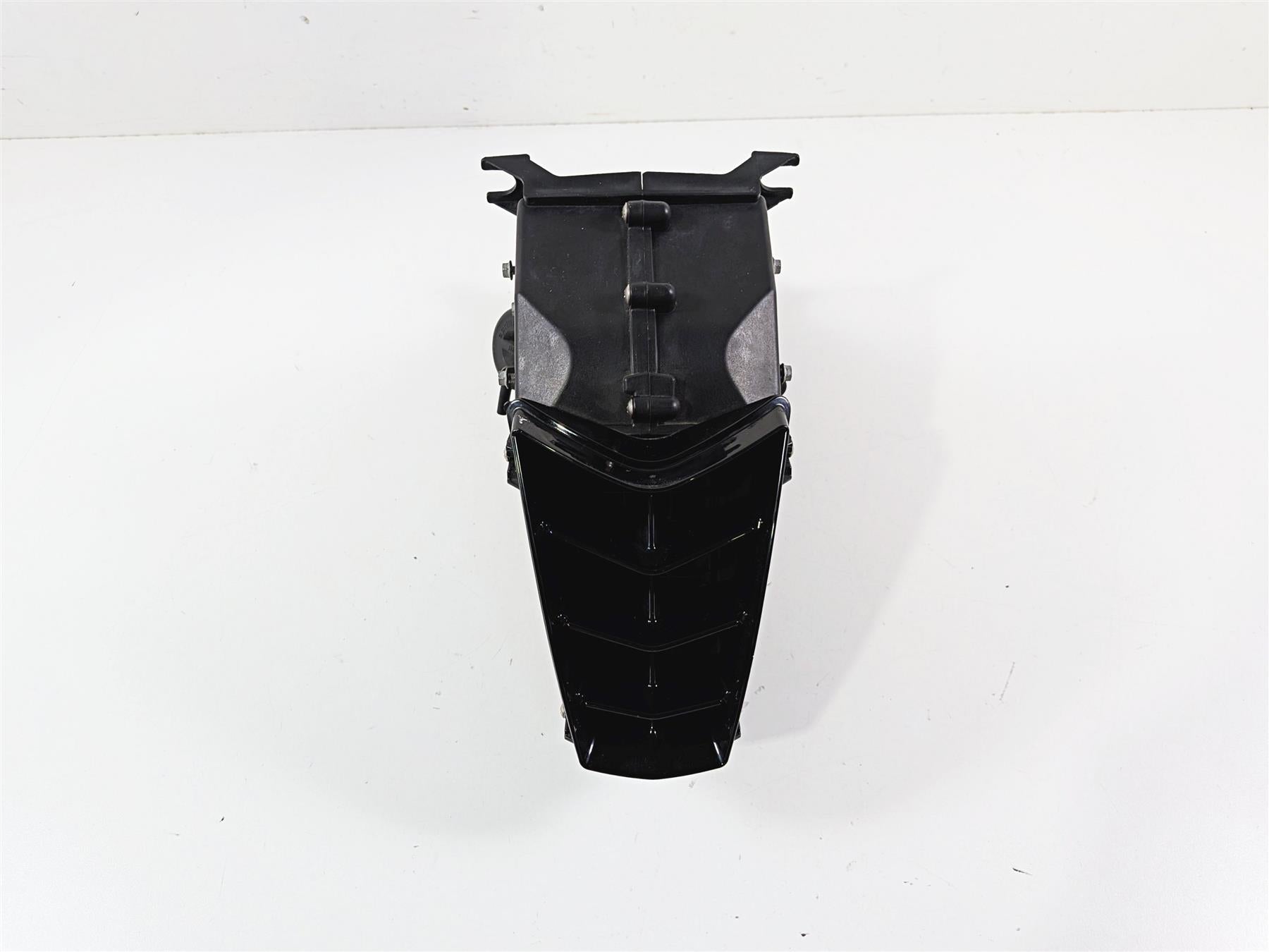2008 Aprilia RSVR 1000 Factory Front Center Air Inlet Duct AP8158113 AP8158114 {{ shop.shopifyCountryName }} - Mototech271