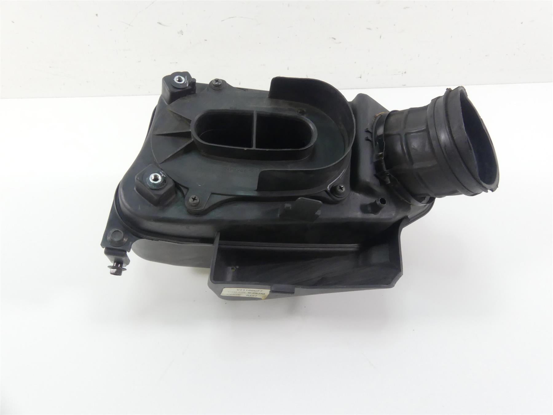 2007 Honda VT1100 C2 Shadow Air Box Cleaner Breather & Tubes 17210-MM8-020 {{ shop.shopifyCountryName }} - Mototech271