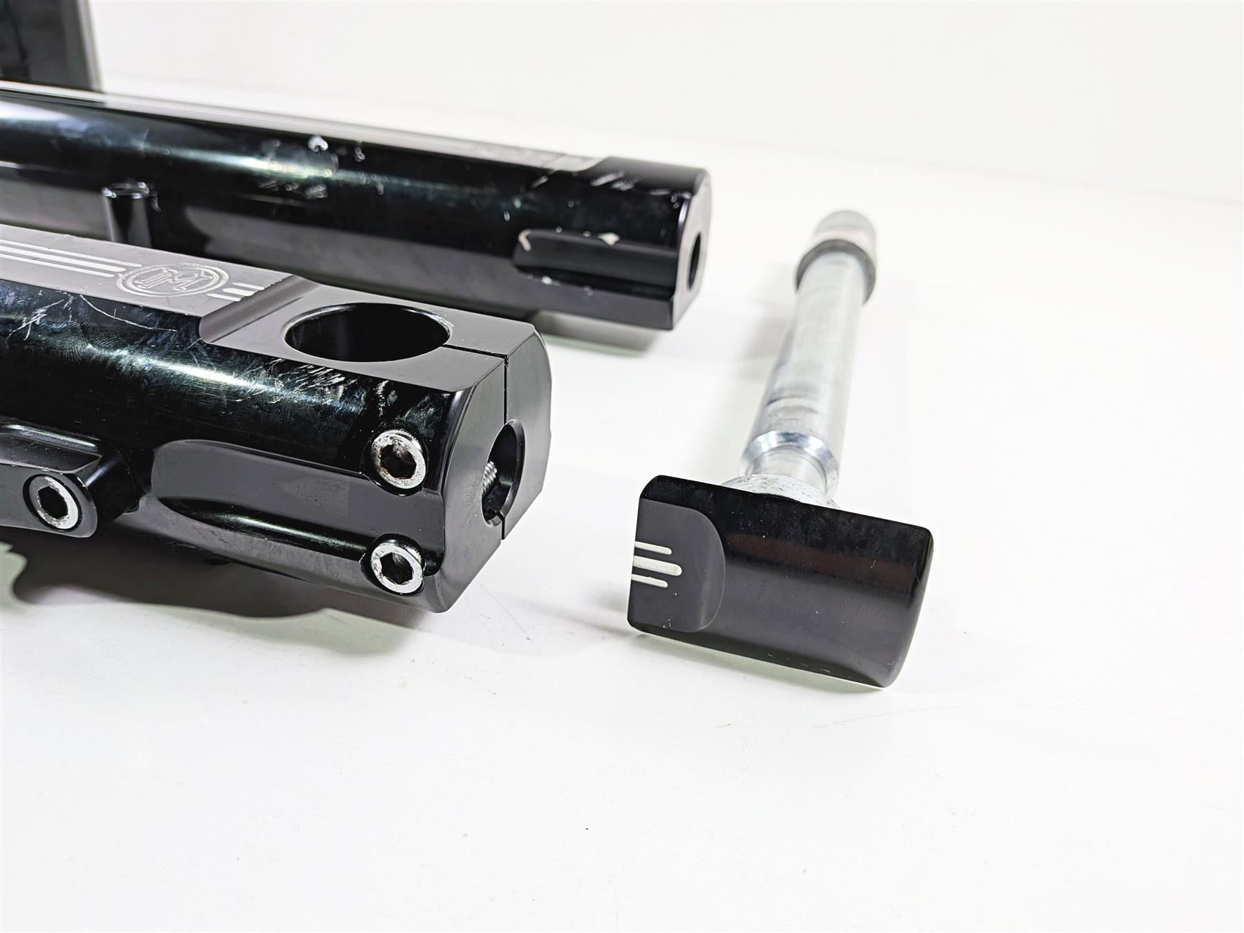 2017 Harley Touring FLHXS Street Glide Performance Machine Front Fork & Cover Set {{ shop.shopifyCountryName }} - Mototech271
