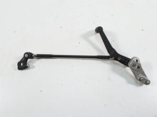 Load image into Gallery viewer, 2022 Suzuki GSXR 750 Gear Selector Shifter Pedal &amp; Rod Set 25600-14J10

