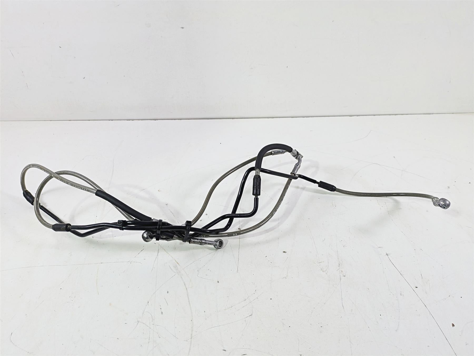 2017 BMW S1000RR K46 Front Abs Brake Line Set 34328549513 34328549514 {{ shop.shopifyCountryName }} - Mototech271