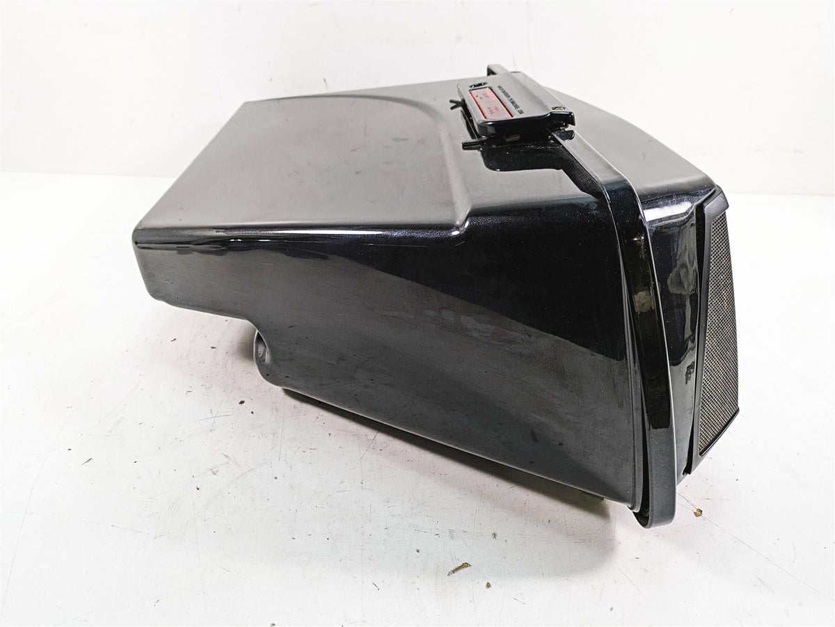 2013 Harley Touring FLHX Street Glide Right Stretched Saddlebag 90752-93 {{ shop.shopifyCountryName }} - Mototech271