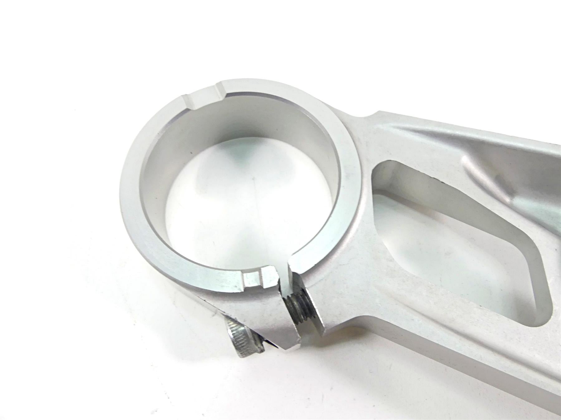 2012 Ducati Panigale 1199S Upper Triple Tree Steering Clamp 34130881A {{ shop.shopifyCountryName }} - Mototech271
