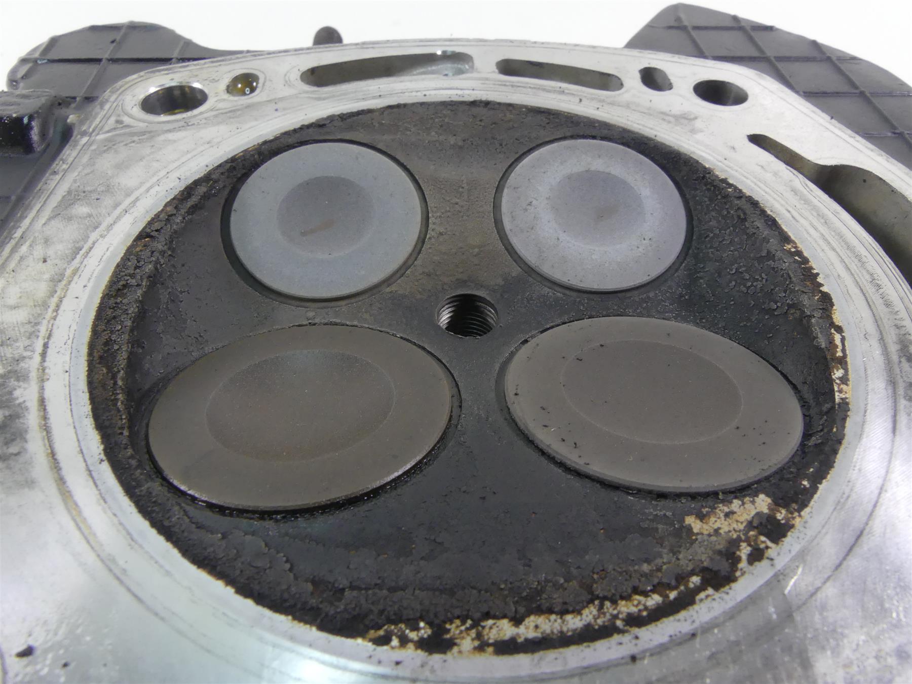 2014 Moto Guzzi Griso 1200 SE 8V Left Cylinder Head Cylinderhead 872755 {{ shop.shopifyCountryName }} - Mototech271