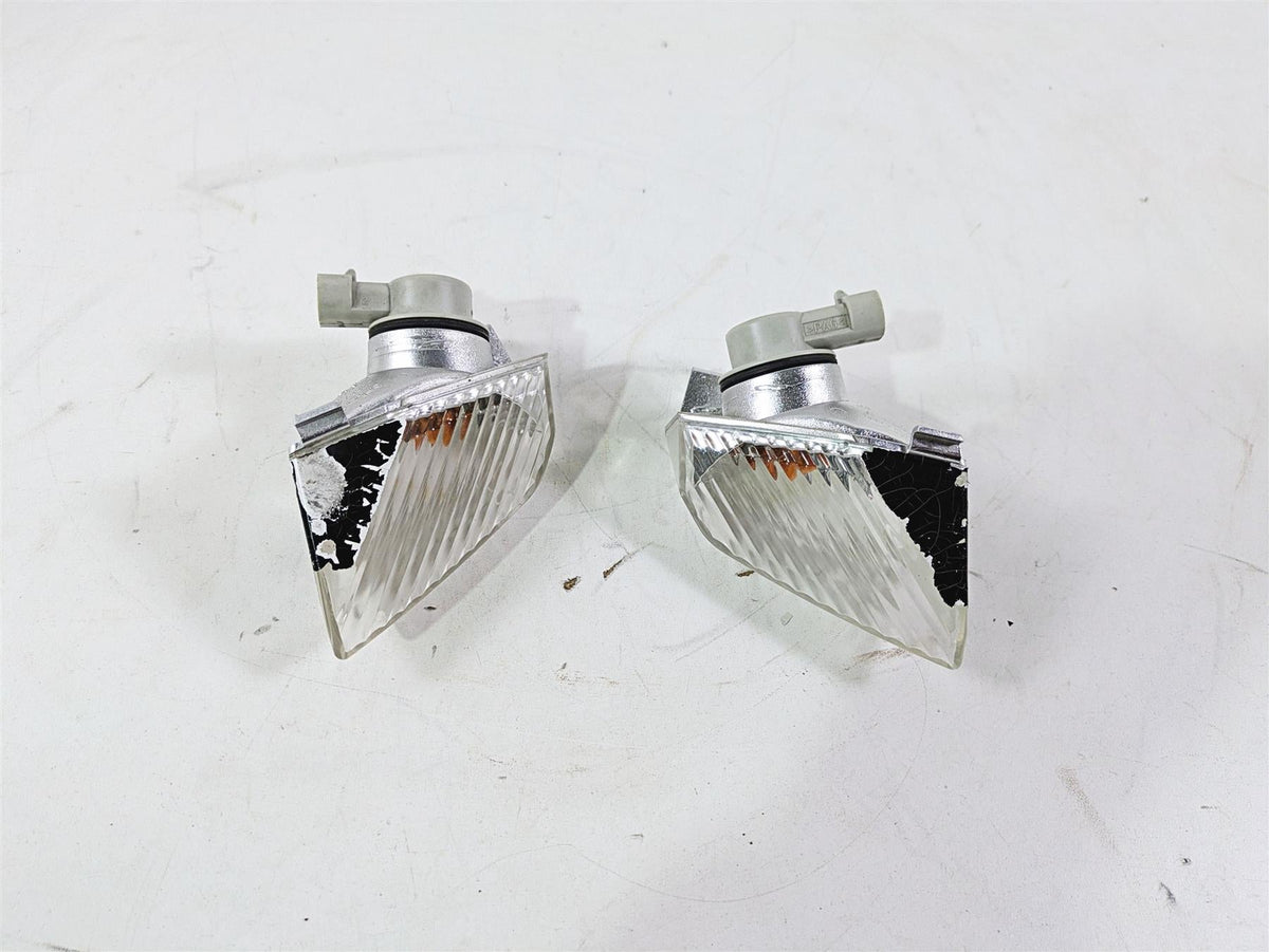 2016 Moto Guzzi Stelvio 1200 8V NTX Front Blinker Set - Read 978428 978427 {{ shop.shopifyCountryName }} - Mototech271