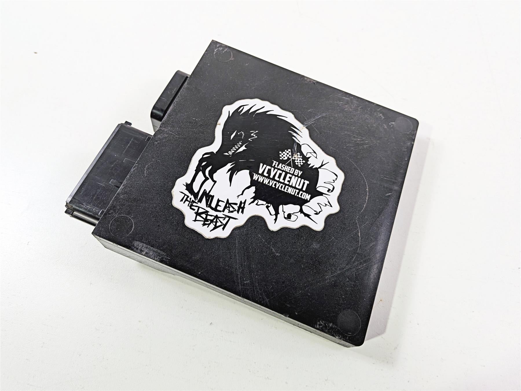 2016 Yamaha YZF R1 RN32 Cdi Ecu Ecm Engine Control Module VCYCLENUT B60-8591A-10 {{ shop.shopifyCountryName }} - Mototech271