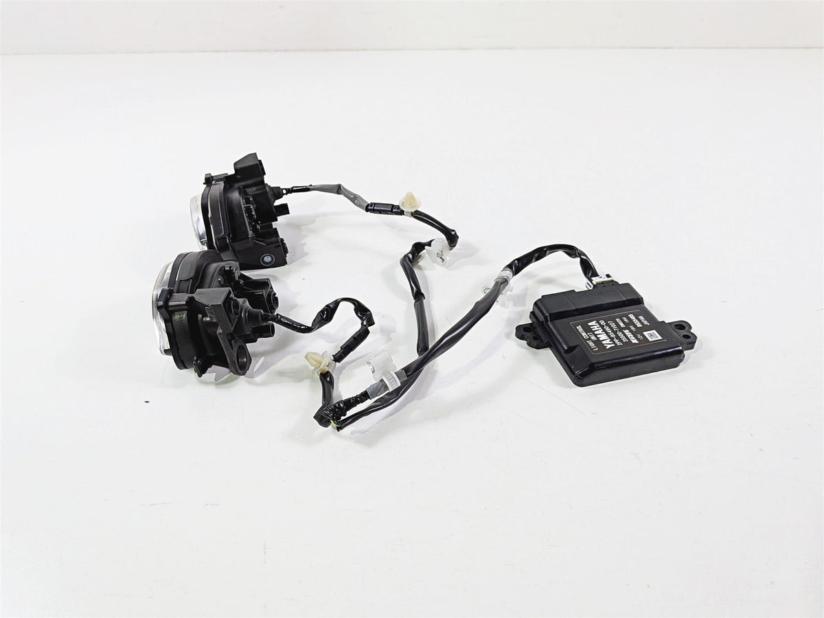 2024 Yamaha YZF R1 RN65 Headlight Head Lamp Lens & Module Set B3L-84300-00-00 {{ shop.shopifyCountryName }} - Mototech271