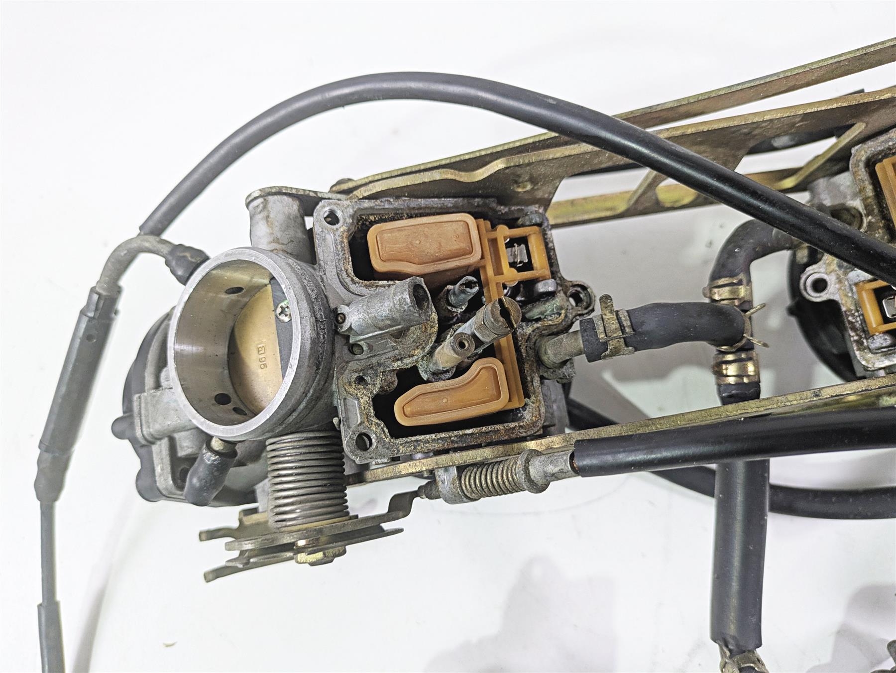 2001 Suzuki SV650 Front Rear Carburetor Carb Set READ 13201-20F20 {{ shop.shopifyCountryName }} - Mototech271