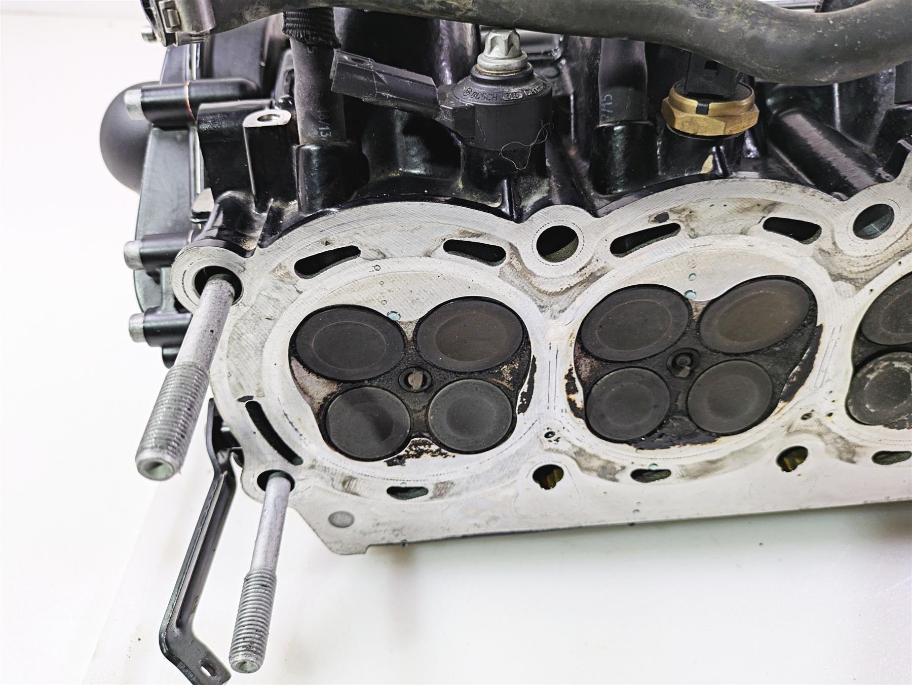 2014 BMW K1300S K40 Cylinderhead Cylinder Head & Valve Cover Set 11127716528 {{ shop.shopifyCountryName }} - Mototech271
