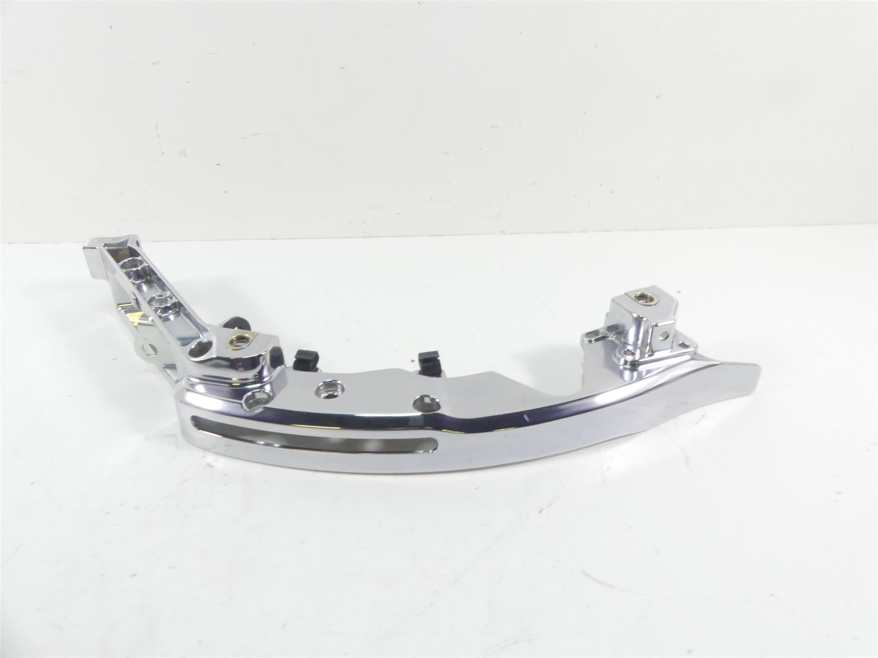 2014 Harley Touring FLHX Street Glide Left Rear Saddlebag Support 90200503 {{ shop.shopifyCountryName }} - Mototech271
