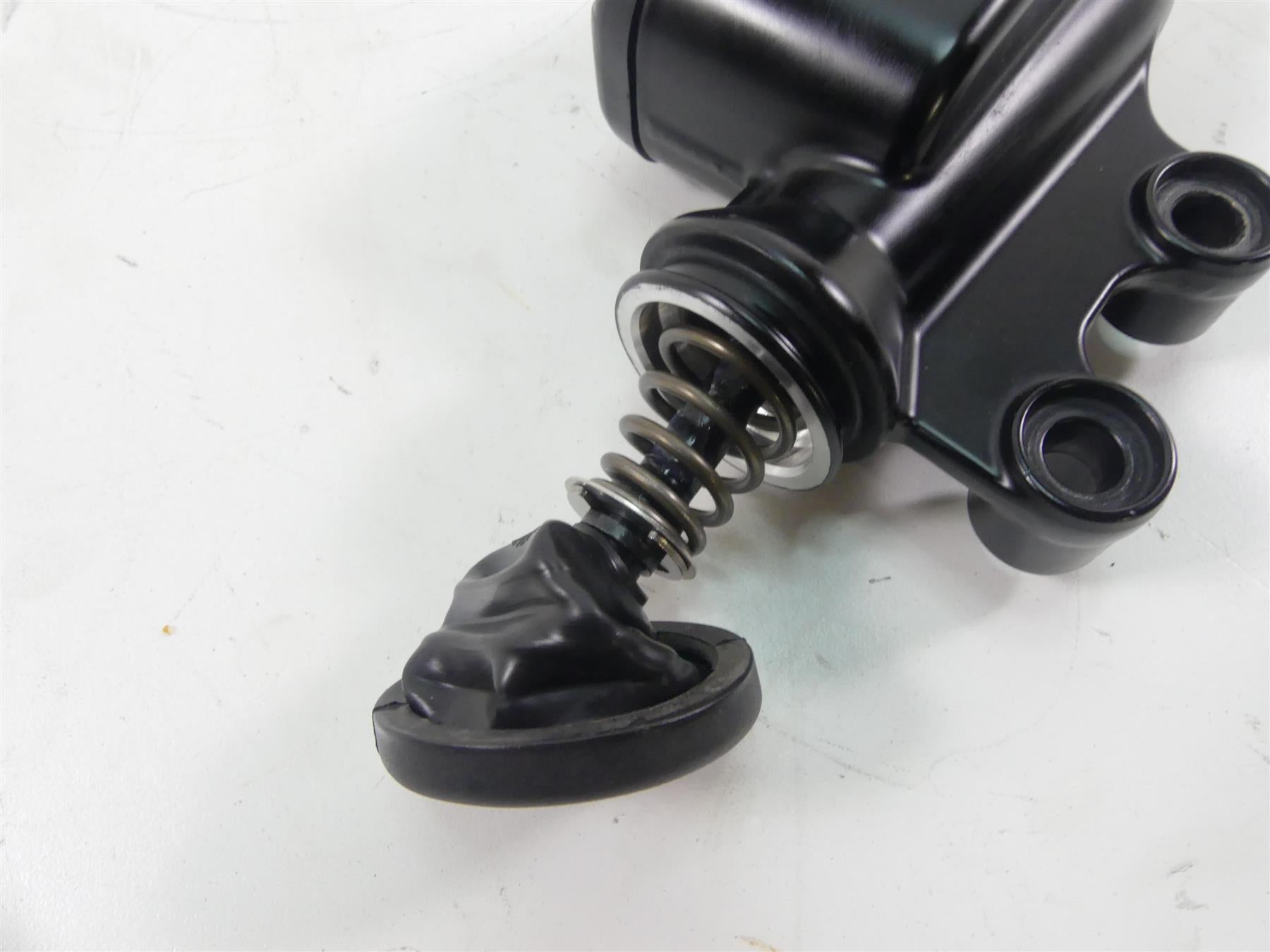 2011 Harley Touring FLTRU Road Glide Brembo Rear Brake Master Cylinder 41700028A {{ shop.shopifyCountryName }} - Mototech271