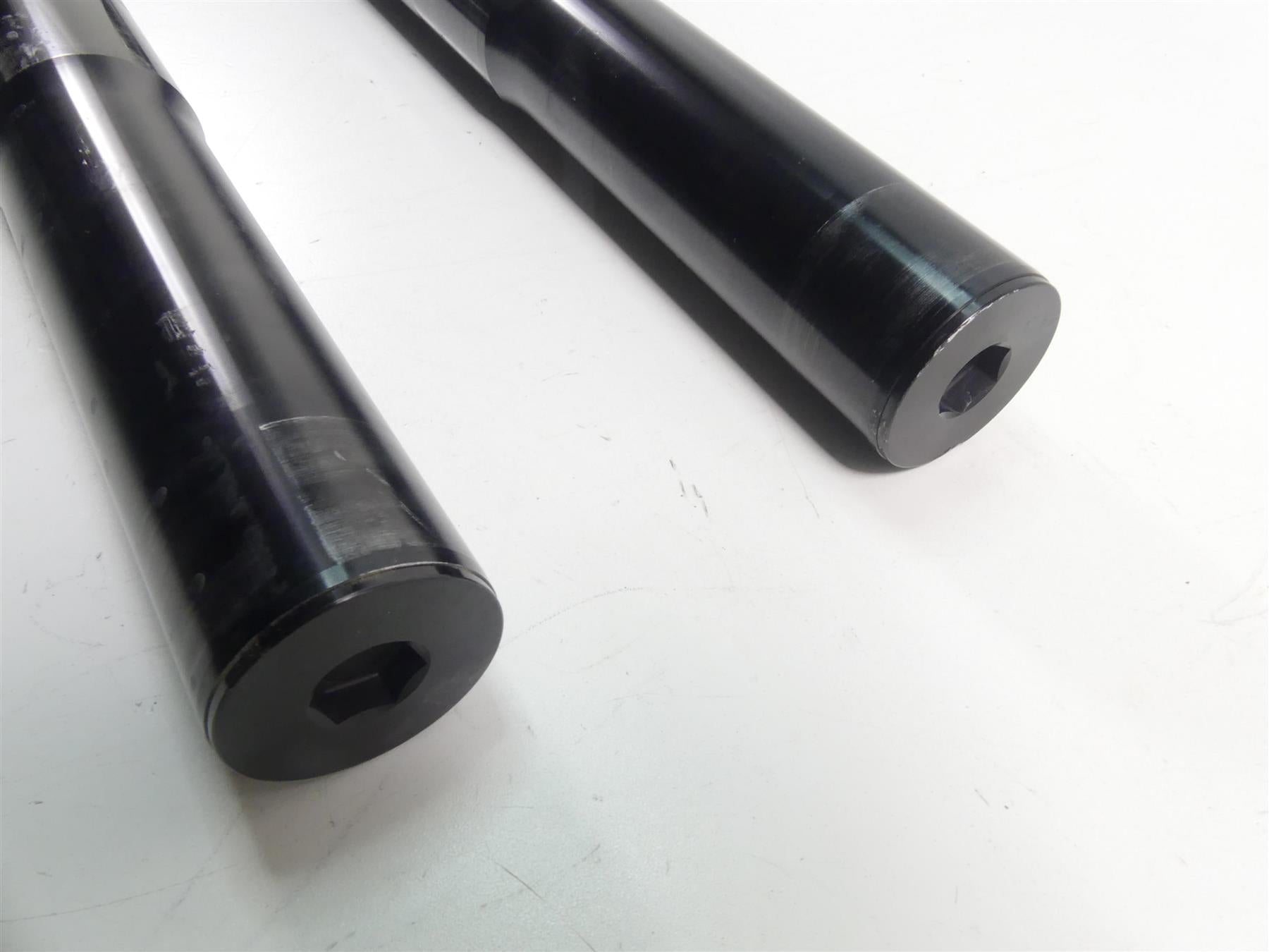 2021 Harley Softail FLSB Sport Glide Straight Showa Front Fork Legs 45400179 {{ shop.shopifyCountryName }} - Mototech271