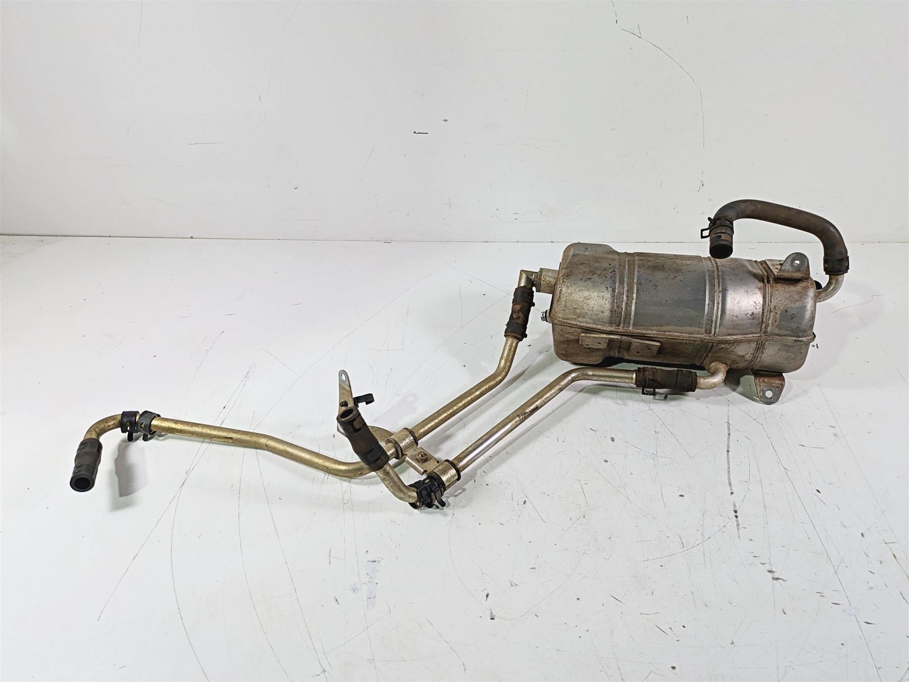 2022 Yamaha YXZ1000 R Oil Tank Reservoir & Lines 2HC-21751-02-00 {{ shop.shopifyCountryName }} - Mototech271