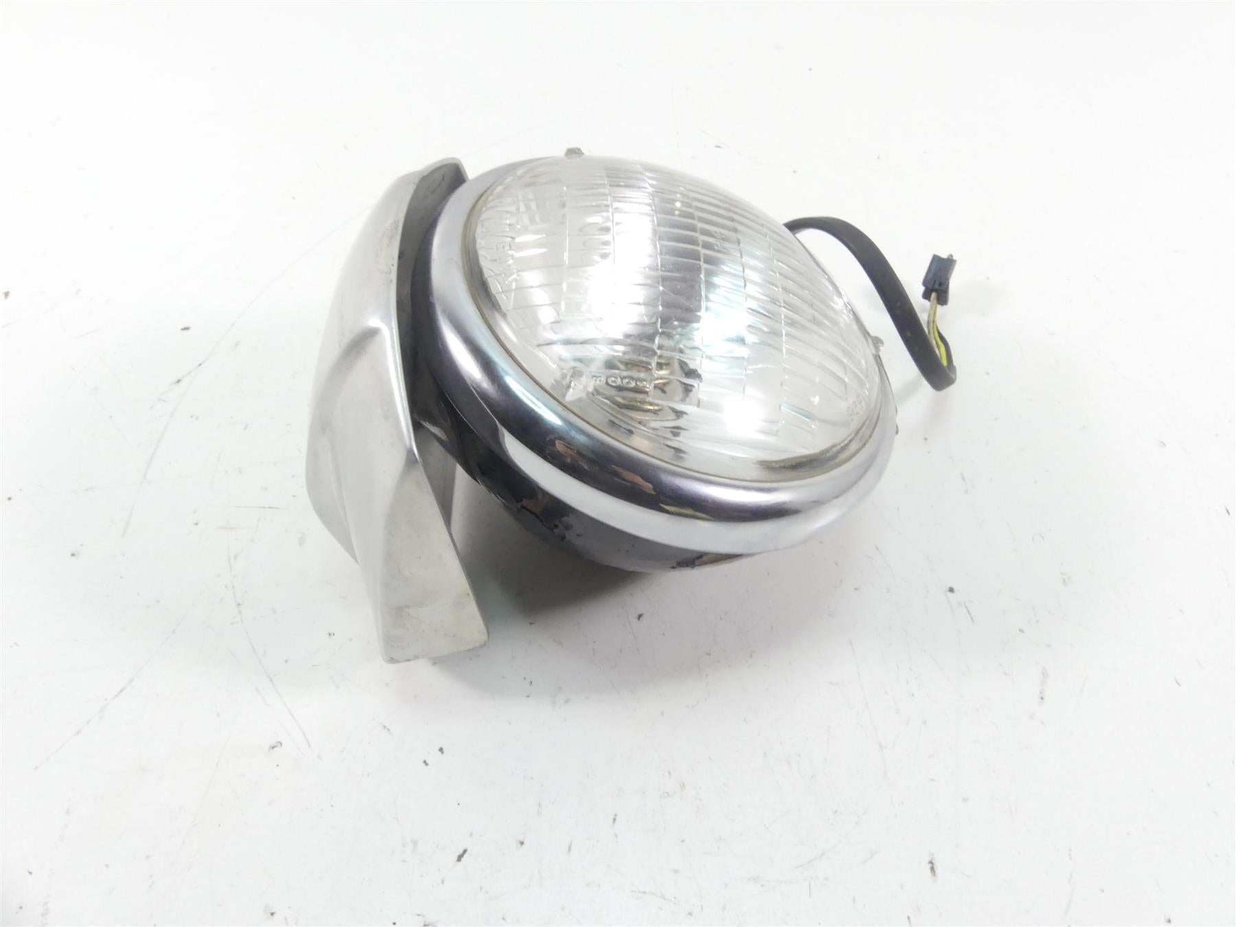 1998 Harley Dyna FXDL Low Rider Headlight Head Light Lamp Lens & Visor 67730-91 {{ shop.shopifyCountryName }} - Mototech271