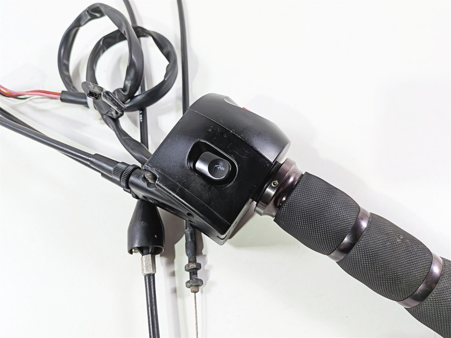 2016 Victory Cross Country Right Hand Start Kill Control Switch 4011357 {{ shop.shopifyCountryName }} - Mototech271