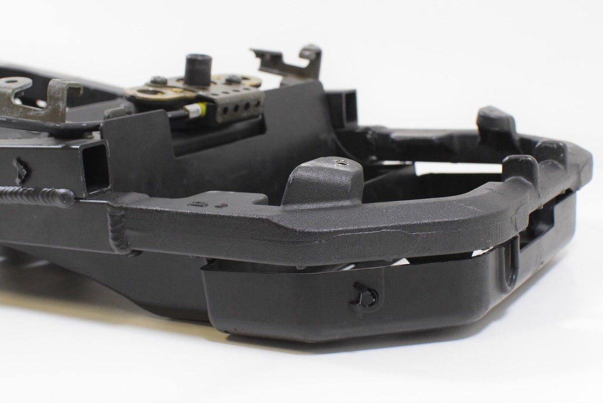 2005 Kawasaki ZX10R ZX10 R Ninja Subframe Sub Frame Inner Fender 32160-0024 {{ shop.shopifyCountryName }} - Mototech271