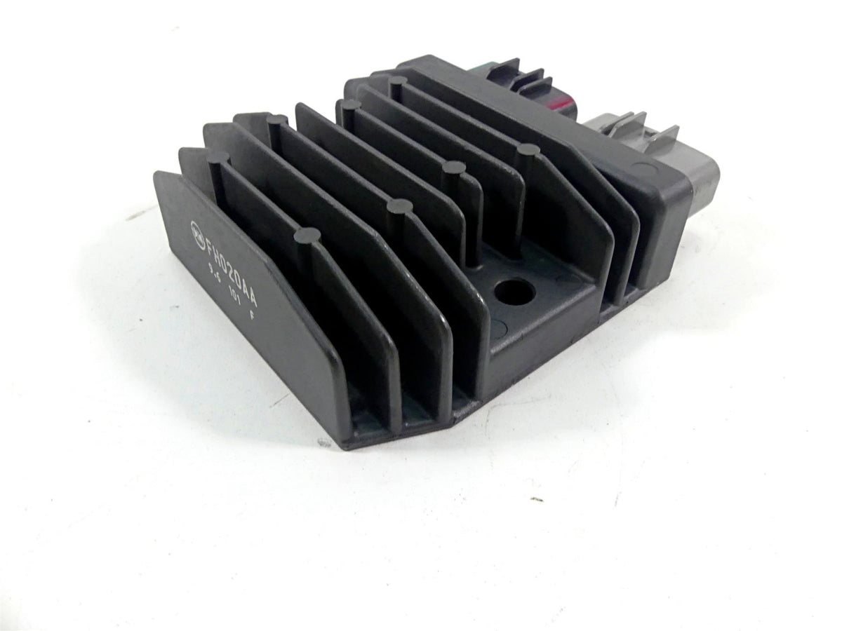 2008 Ducati 848 SBK Rectifier Voltage Regulator FH020AA 54040191A {{ shop.shopifyCountryName }} - Mototech271