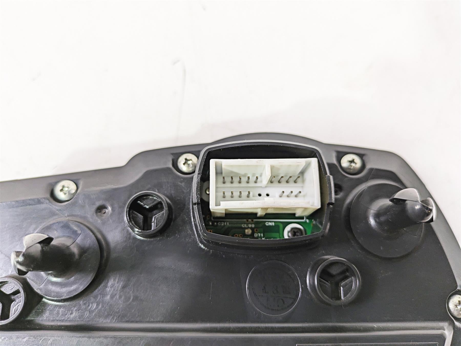 2008 Suzuki GSXR600 Gauges Speedometer Instrument Cluster 14K Only 34120-37H20 {{ shop.shopifyCountryName }} - Mototech271