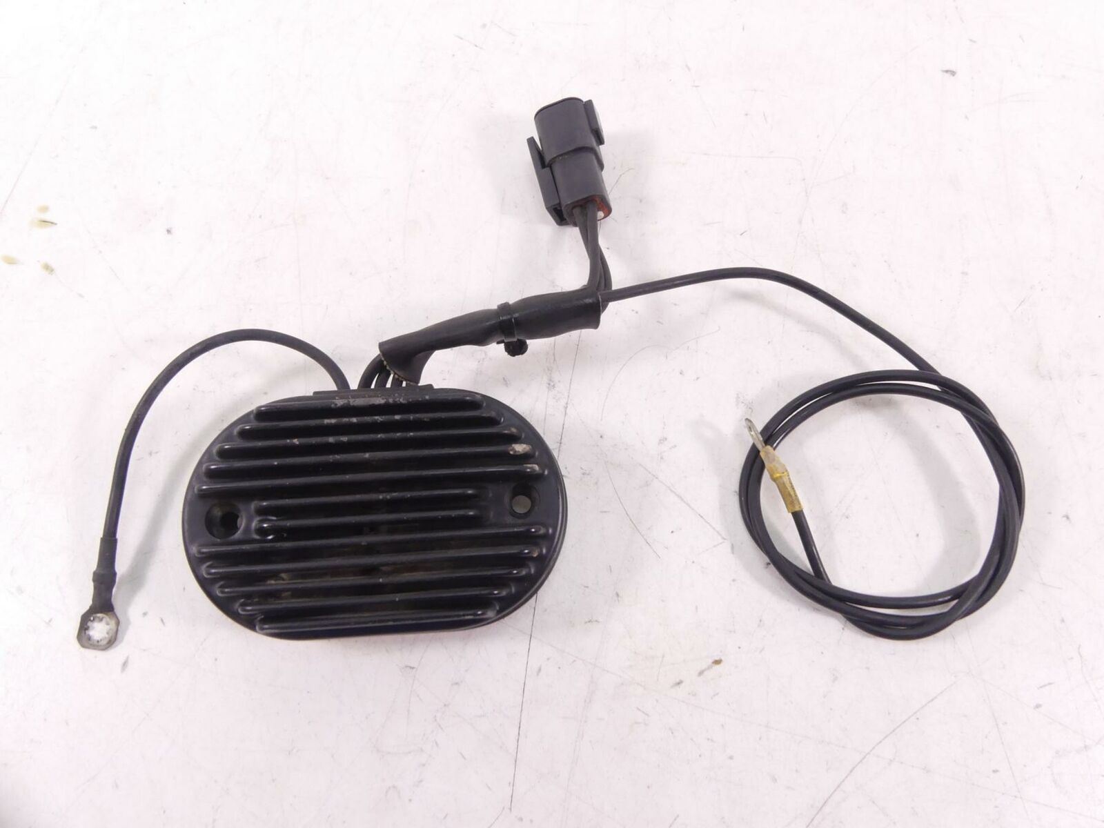 2004 Harley Softail FXSTSI Springer Rectifier Voltage Regulator 74540-01 {{ shop.shopifyCountryName }} - Mototech271