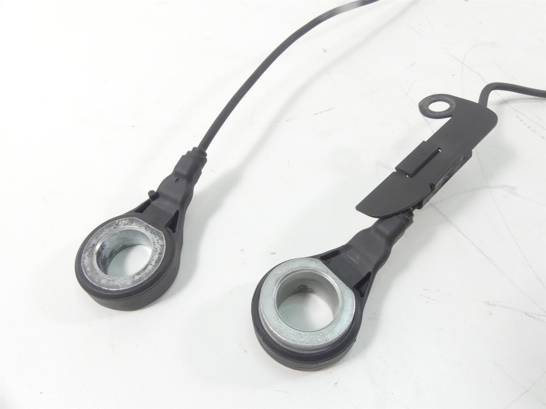 2013 Harley Davidson VRSCF Muscle Front Rear Abs Brake Wheel Sensor Set 40652-08 {{ shop.shopifyCountryName }} - Mototech271