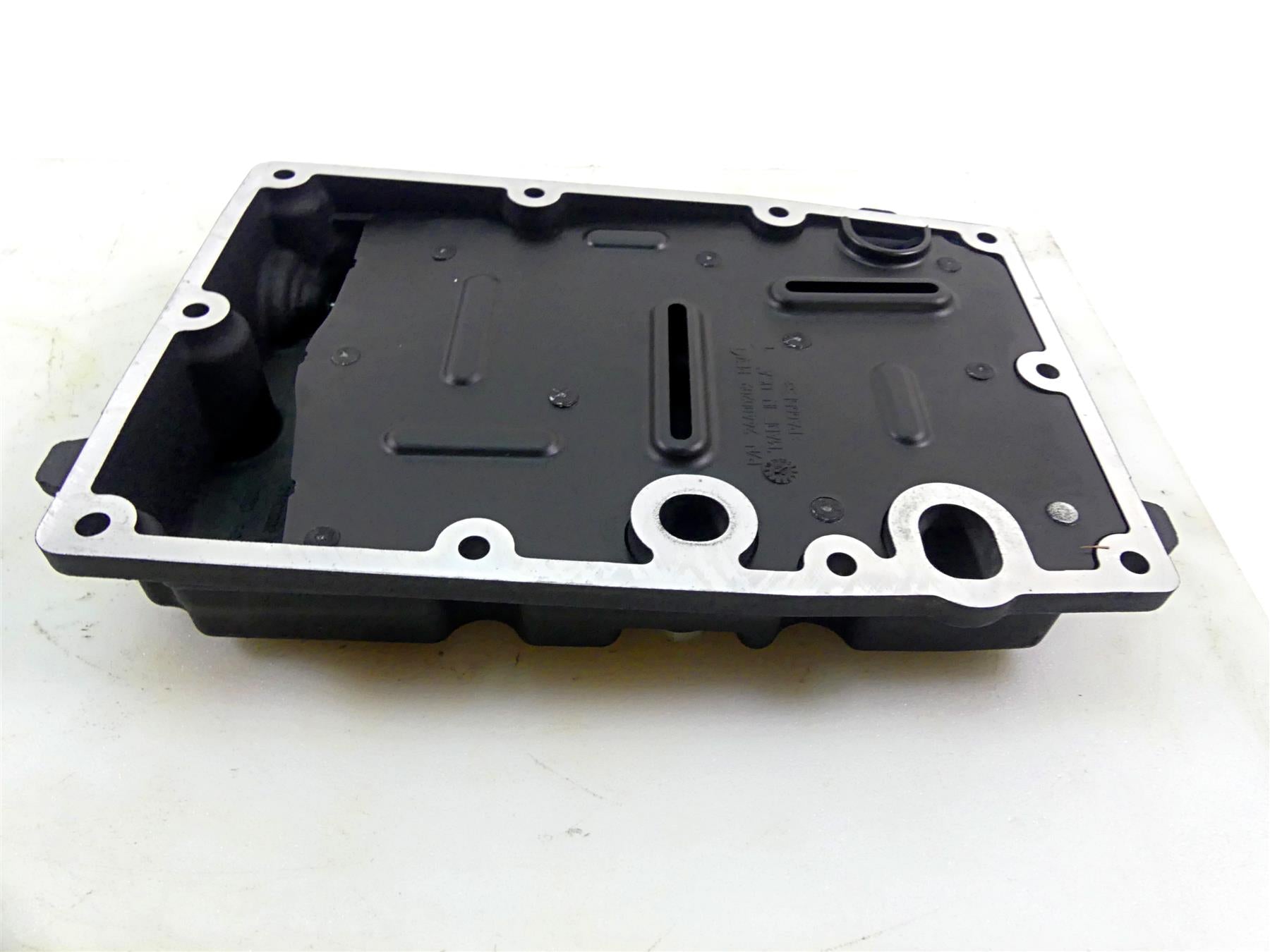 2020 Harley Softail FXST Standard Lower Transmission Oil Pan 24400209 {{ shop.shopifyCountryName }} - Mototech271