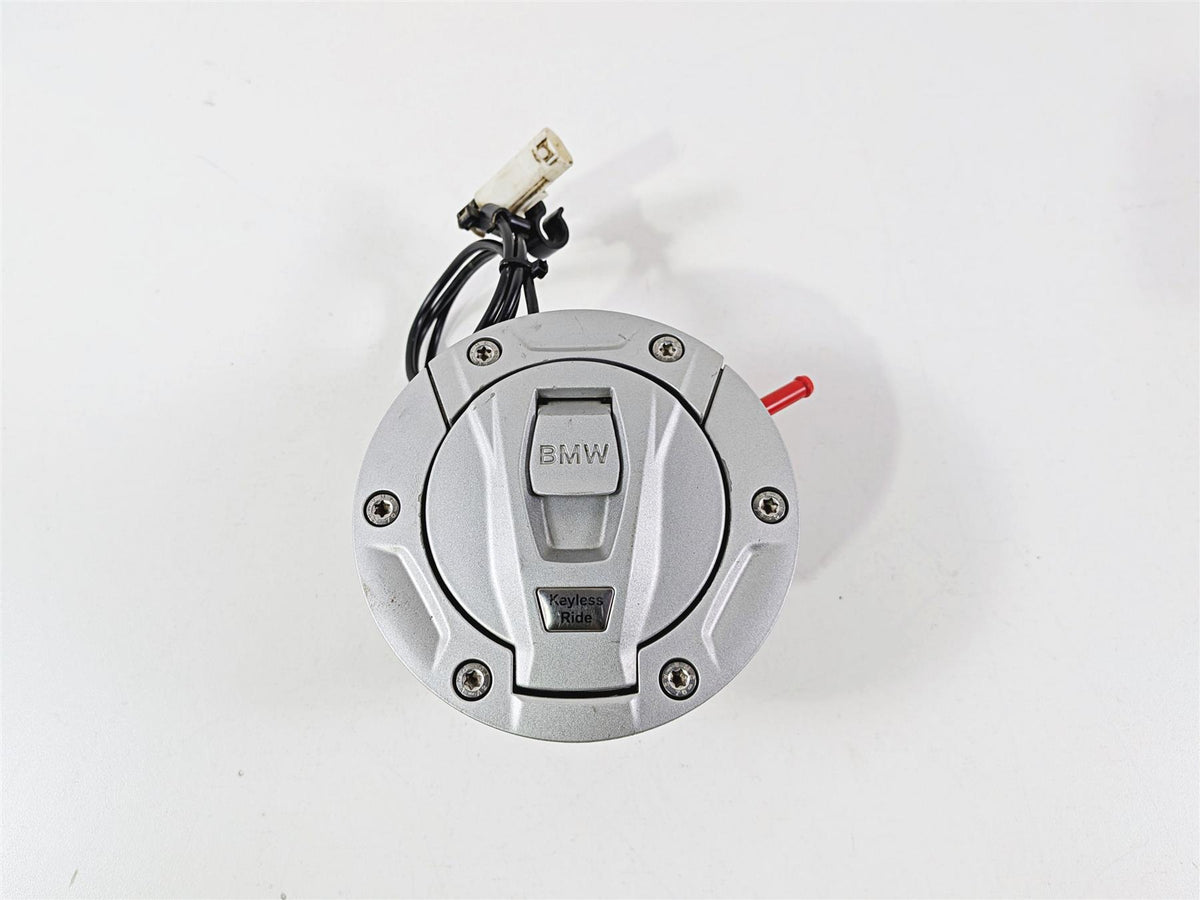 2023 BMW F850GS K81 Keyless Fuel Gas Petrol Tank Lid Cap 16118394060 {{ shop.shopifyCountryName }} - Mototech271