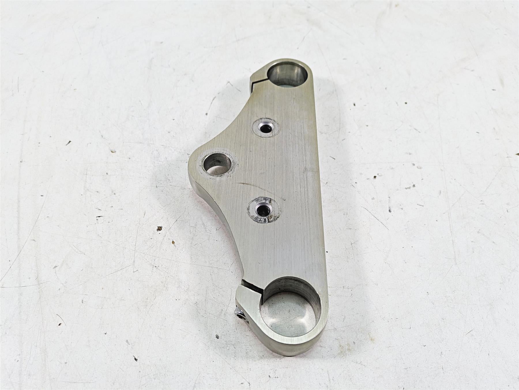 1997 Kawasaki VN1500 Vulcan Upper Triple Tree Steering Clamp 44039-1260 {{ shop.shopifyCountryName }} - Mototech271