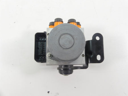 2014 Ducati Hypermotard 821 SP Abs Brake Pump Pressure Module 54240331B {{ shop.shopifyCountryName }} - Mototech271
