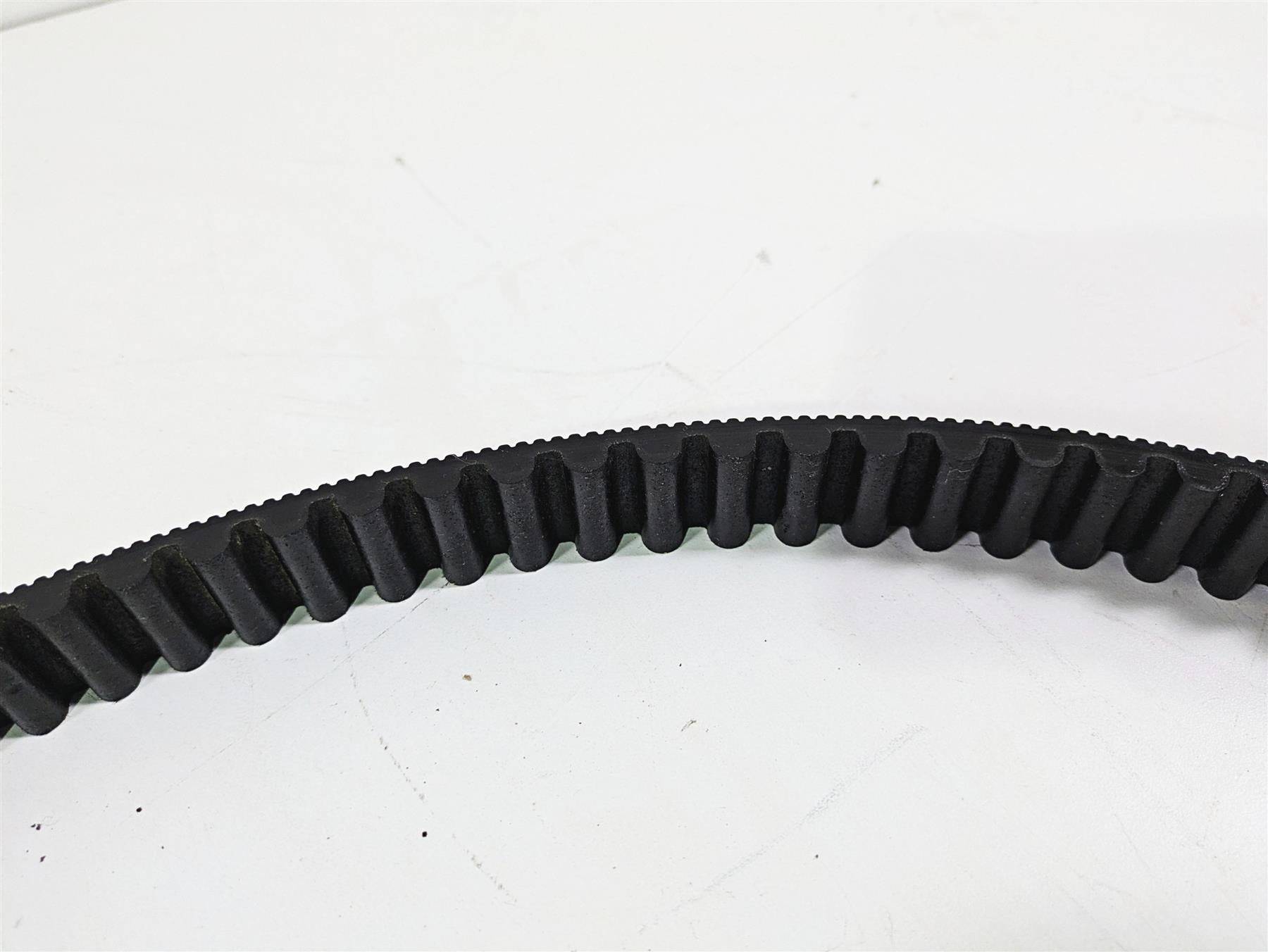 2007 Yamaha XVS1300 V-Star Tour Rear Main Drive Belt 3D8-46241-00-00 {{ shop.shopifyCountryName }} - Mototech271