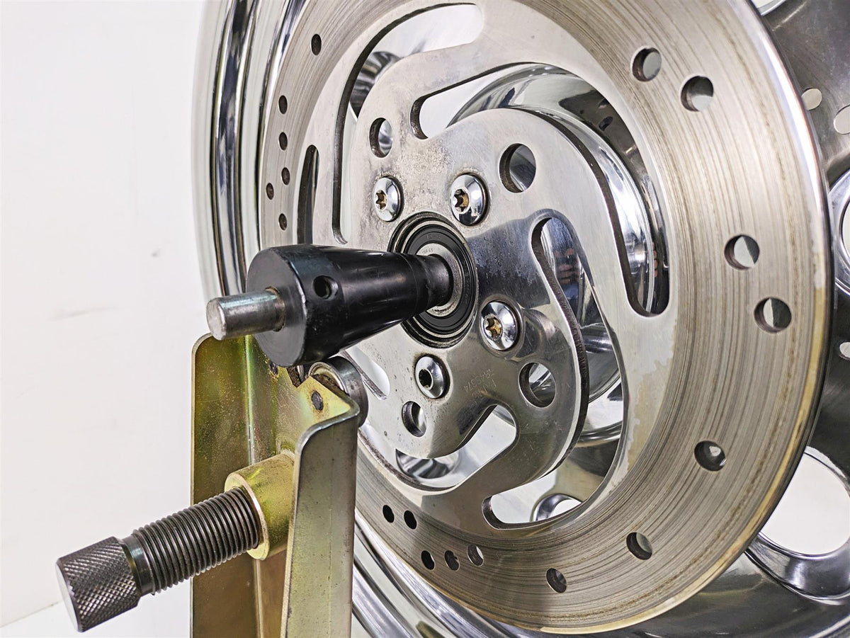 2006 Harley Softail FXSTSI Springer Rear Wheel Rim Chrome 17x6 41117-06 {{ shop.shopifyCountryName }} - Mototech271