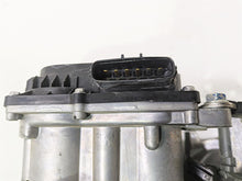 Load image into Gallery viewer, 2018 KTM 1290 Super Duke R Keihin Throttle Body Fuel Injection 61341001000
