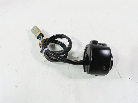 2010 Harley VRSCF Muscle Rod Left Hand Control Switch READ 71682-06A 71685-06A {{ shop.shopifyCountryName }} - Mototech271