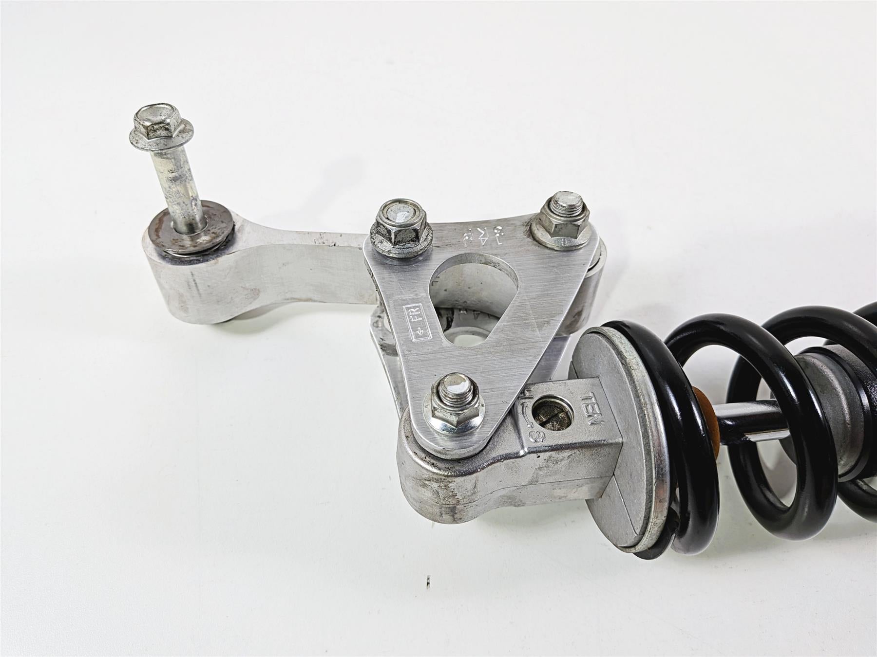 2024 Suzuki GSXR 600 Rear Shock Suspension Damper Black Spring 62100-14851-019 {{ shop.shopifyCountryName }} - Mototech271