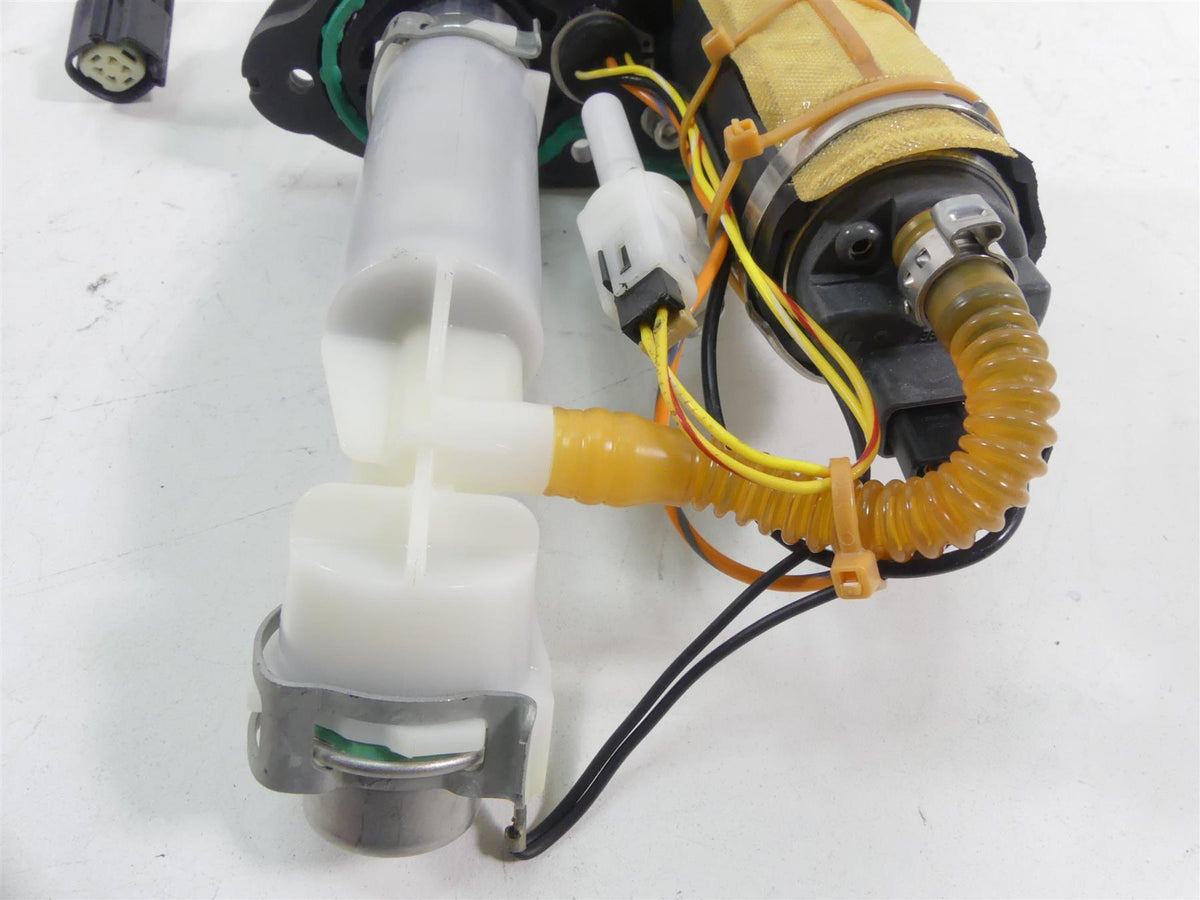2019 Harley XL883 N Sportster Iron Fuel Gas Petrol Pump - Read 75268-07F {{ shop.shopifyCountryName }} - Mototech271