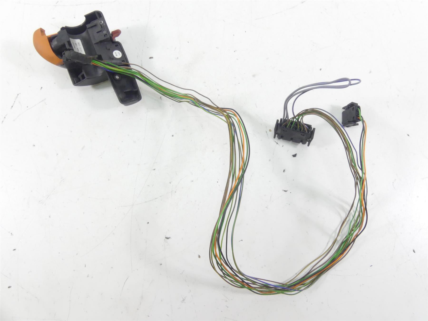 2003 BMW R1150 GS R21 Right Hand Abs Heat Control Switch 61317661424 {{ shop.shopifyCountryName }} - Mototech271