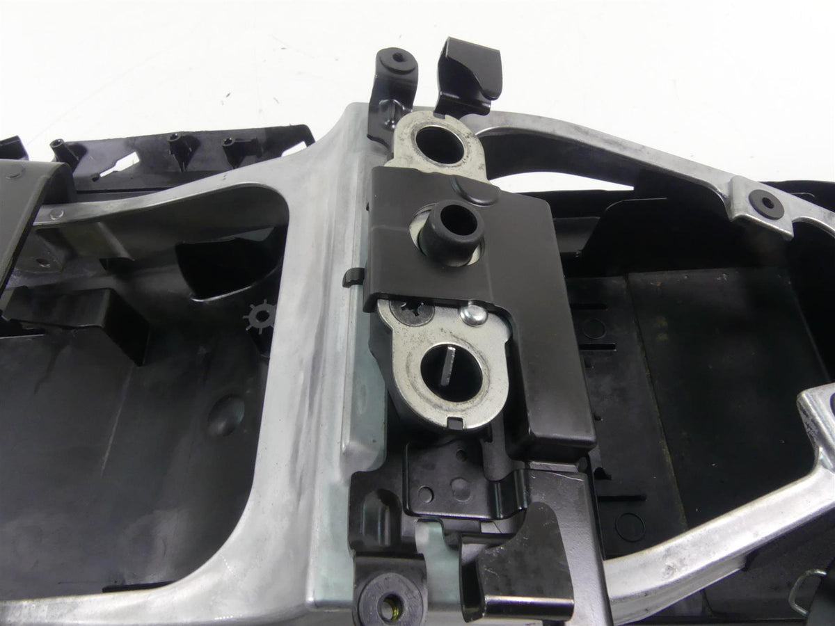2013 Kawasaki ZX636 ZX6R Ninja Subframe Sub Frame + Inner Fender 32160-0398 {{ shop.shopifyCountryName }} - Mototech271