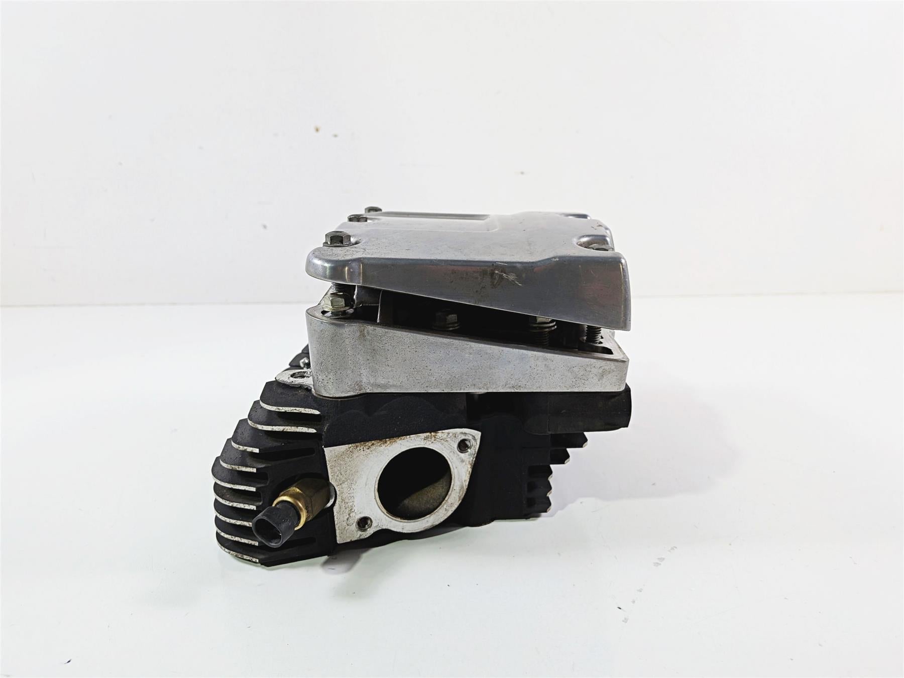 2006 Harley Davidson Dyna FXDBI Street Bob Front Cylinder Head & Rocker 17178-06 {{ shop.shopifyCountryName }} - Mototech271